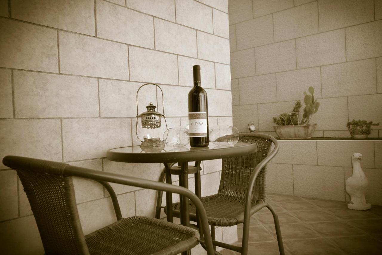 Mali Country Hospitality Hotel Eilat Buitenkant foto